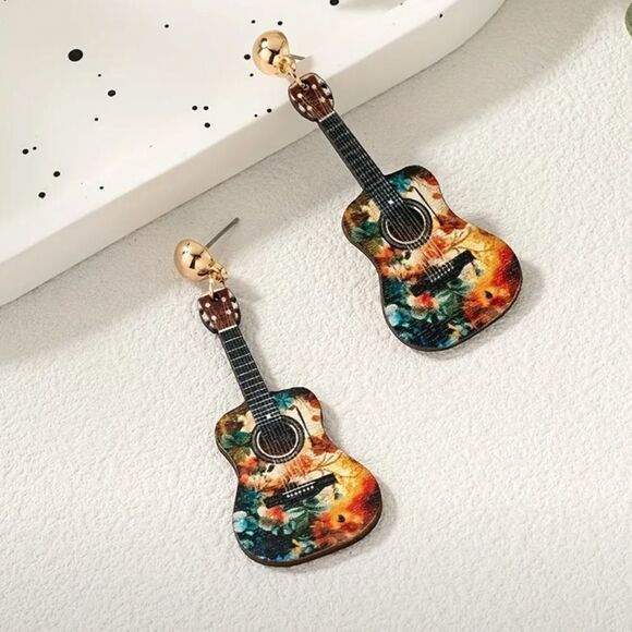 ✨ 🌸🆕 🌸✨ Bohemian Guitar Pendant Earrings - Recycled Wood Design✨ 🌸🎨 - Picture 4 of 14